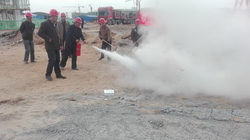 銅川分公司第六項目部消防演練現(xiàn)場變教育培訓課堂