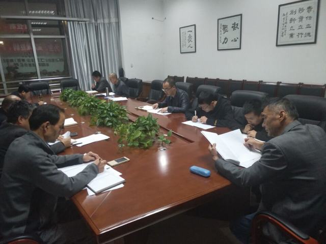 掘進(jìn)公司財(cái)務(wù)資產(chǎn)部積極籌措資金為打造鐵軍添柴加薪