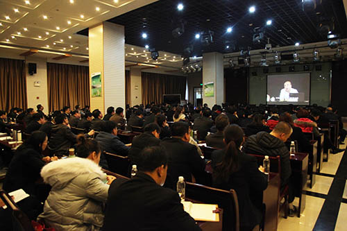 建設(shè)集團(tuán)開展《合同法》、《勞動合同法》專題培訓(xùn)