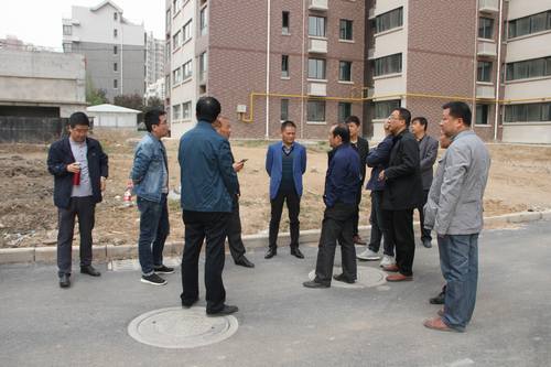 銅煤公司承建的銅煤2#小區(qū)水仙居5、6、7、8#樓順利通過竣工驗(yàn)收