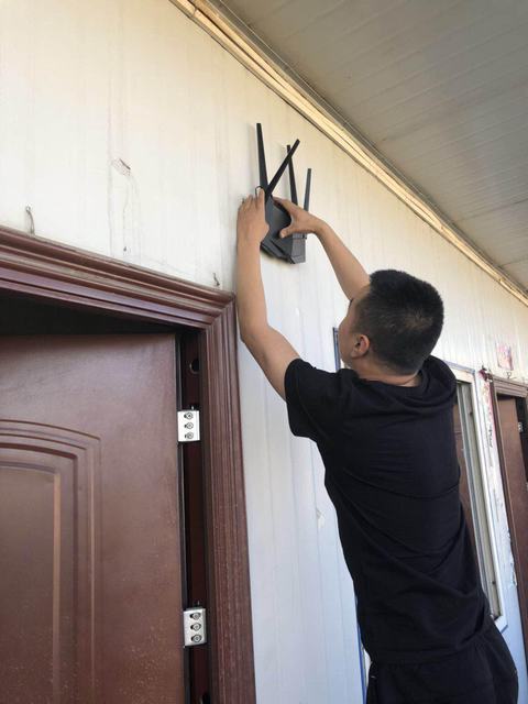 掘進(jìn)公司北翼項目部把關(guān)懷送到員工心坎上