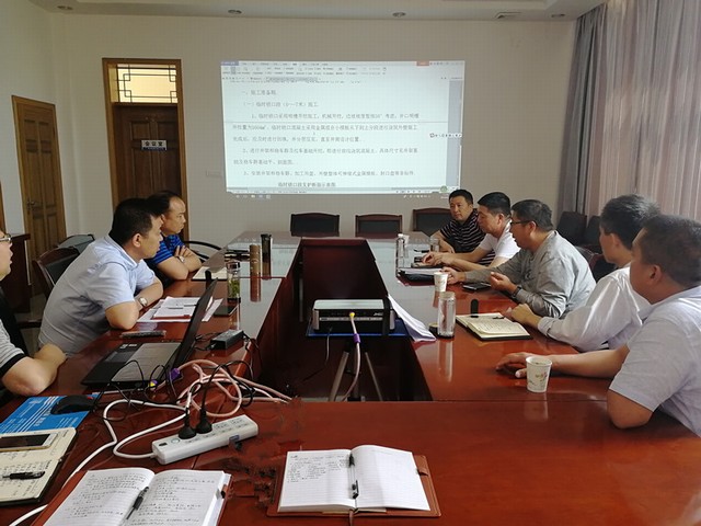 陜煤建設(shè)副總師宋培章深入礦建三公司調(diào)研指導工作