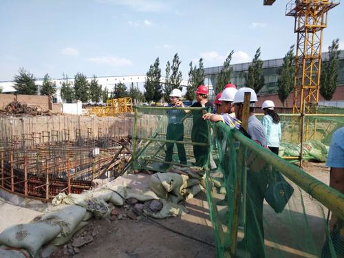 王明智蒞臨紅柳林項(xiàng)目工程施工現(xiàn)場(chǎng)全面檢查指導(dǎo)