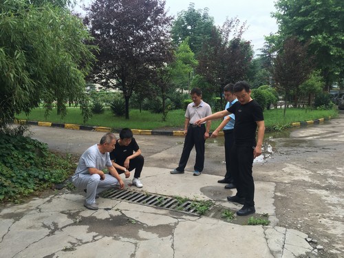 陜煤建設(shè)銅煤公司加強(qiáng)雨季“三防”筑牢安全防線