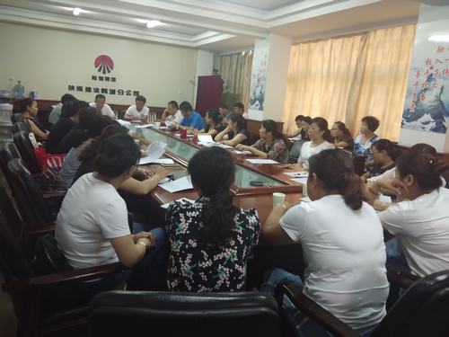 陜煤建設韓城分公司物資設備周材租賃中心“三步走”規(guī)范材料合同管理