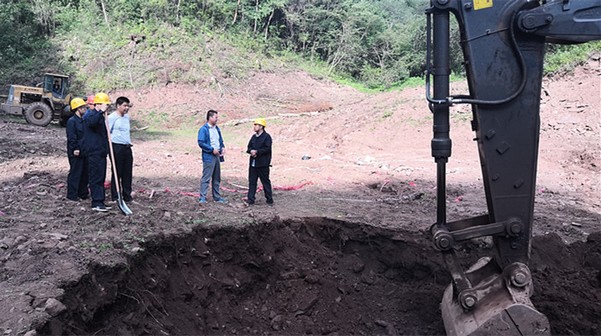 陜煤建設(shè)礦建三公司天平高速關(guān)山隧道通風(fēng)豎井工程順利開工