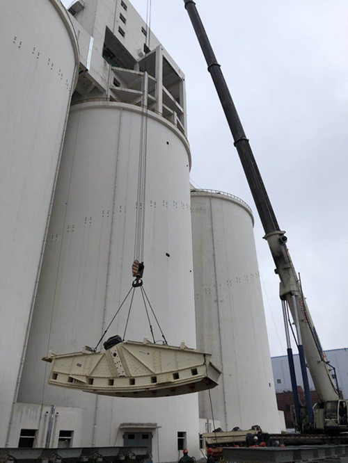 陜煤建設(shè)機(jī)電安裝公司曹家灘項(xiàng)目部順利完成設(shè)備安裝節(jié)點(diǎn)任務(wù)