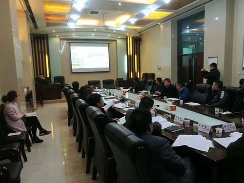 陜煤建設(shè)銅煤公司研發(fā)的“高空棧橋新型作業(yè)平臺”項目順利通過集團(tuán)2019年度科研立項論證