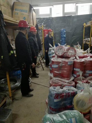 陜煤建設(shè)銅煤公司基層項(xiàng)目部積極開展今冬明春火災(zāi)防控專項(xiàng)行動