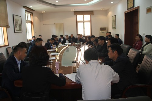 陜煤建設(shè)銅煤公司組織傳達“講政治、敢擔當、轉(zhuǎn)作風”專題教育暨集中開展違規(guī)收送禮金問題專項整治工作部署會議精神