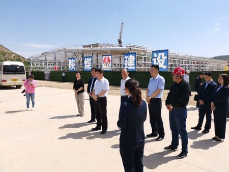 榆林市委常委、組織部部長(zhǎng)張啟東一行蒞臨陜煤建設(shè)天工公司承建的清澗紅棗深加工項(xiàng)目調(diào)研指導(dǎo)工作