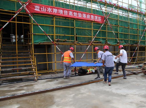 開(kāi)展應(yīng)急演練  防范安全事故