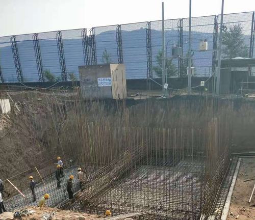 陜煤建設(shè)韓城分公司燕家塔項(xiàng)目吸水井與生產(chǎn)消防水泵房開(kāi)工建設(shè)