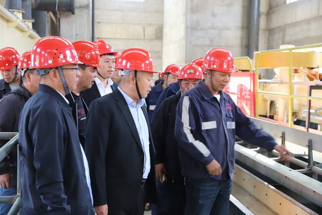 陜煤建設(shè)洗選煤運(yùn)營(yíng)公司前往山西鑫興煤電化集團(tuán)對(duì)標(biāo)交流