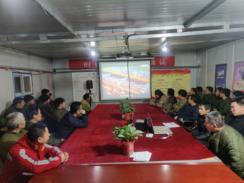 陜煤建設(shè)機(jī)電安裝公司曹家灘項(xiàng)目部多舉措確?！傲汶[患”