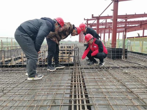 追夢(mèng)路上不言悔