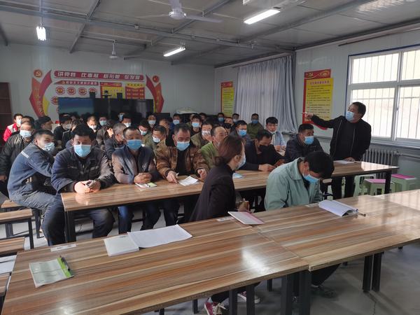 陜煤建設(shè)礦建二公司車村項(xiàng)目部扎實(shí)推進(jìn)“學(xué)法規(guī)、抓落實(shí)、強(qiáng)管理”活動