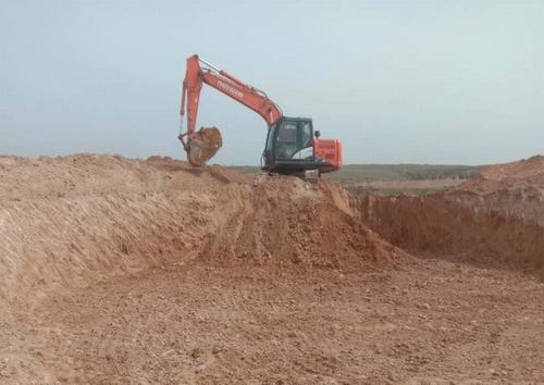 陜煤建設銅煤公司承建的檸條塔礦北翼采空區(qū)治理示范工程配套水池工程順利開工建設