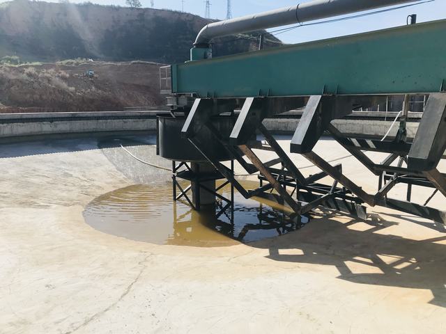 陜煤建設(shè)洗選煤運(yùn)營(yíng)公司安裝第五項(xiàng)目部華奧選煤廠設(shè)備注水試驗(yàn)圓滿(mǎn)成功