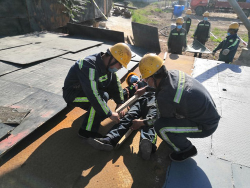 陜煤建設(shè)機電安裝公司彬長項目部：開展安全應急演練促生產(chǎn)