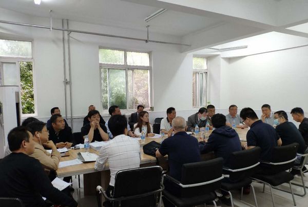 陜煤建設(shè)天工公司承建的金水園小區(qū)建設(shè)工程一標段順利通過竣工驗收