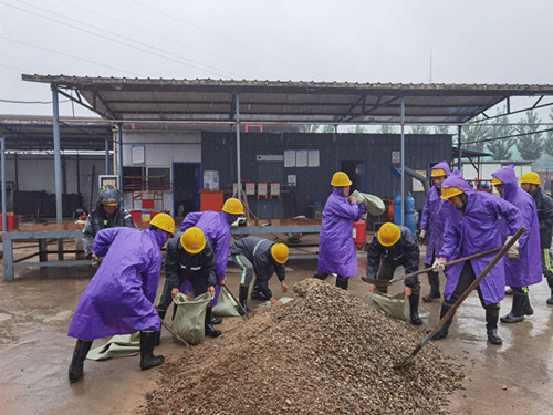 陜煤建設(shè)機(jī)電安裝公司彬長項(xiàng)目部：“三防實(shí)戰(zhàn)演練”夯實(shí)安全管理