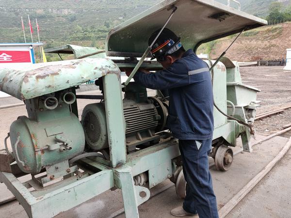 陜煤建設(shè)礦建二公司：安全生產(chǎn)月里的機(jī)電護(hù)航行動(dòng)