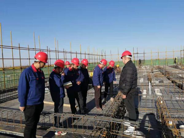 煤建設(shè)韓城分公司土建十項(xiàng)目部反三違強(qiáng)管理保安全促生產(chǎn)