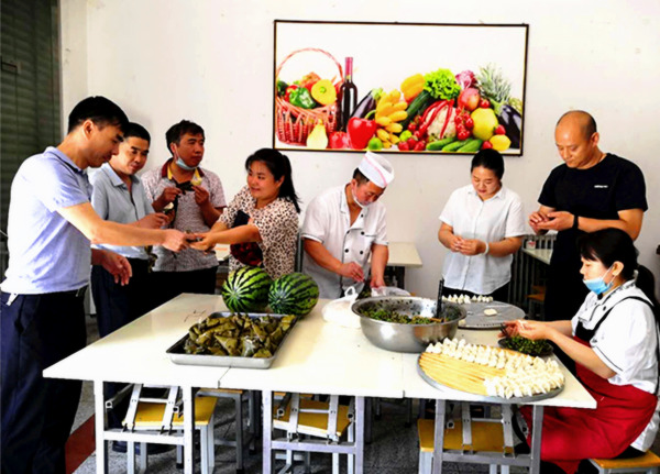 陜煤建設(shè)礦建三公司開(kāi)展“端午粽飄香 溫暖職工情”主題活動(dòng)