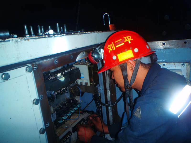 陜煤建設(shè)掘進(jìn)公司：1207米！一機(jī)雙巷掘進(jìn)再創(chuàng)佳績