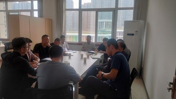 陜煤建設渭南分公司承建的渭南朝陽大街拆遷安置小區(qū)工程順利通過預驗收