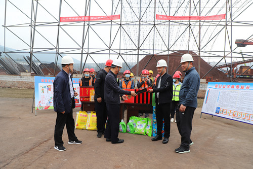 【領(lǐng)導(dǎo)慰問(wèn)】— 10月2日