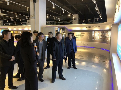 寧興剛、趙敬凱一行赴鄂爾多斯國(guó)家高新區(qū)考察項(xiàng)目