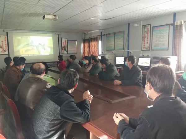 陜煤建設(shè)礦建二公司冶坪項目部：深入學(xué)習(xí)“十四五”緊抓安全“方向舵”