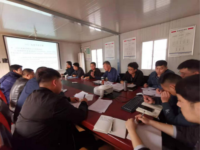 陜煤建設(shè)漢中分公司送知識(shí)送培訓(xùn)到一線到心坎