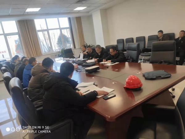 陜煤建設榆林公司承建的小保當?shù)V井復用水輸水管道工程順利通過驗收