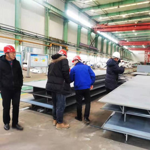 陜煤建設(shè)機(jī)電安裝公司對西卓礦主井井架加工現(xiàn)場監(jiān)造