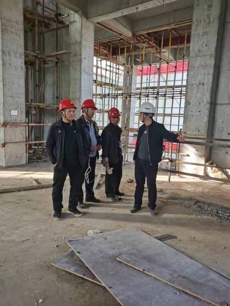 陜煤建設(shè)天工公司中儲(chǔ)糧項(xiàng)目部開展查隱患、堵漏洞、找盲區(qū)、補(bǔ)短板安全生產(chǎn)大檢查活動(dòng)