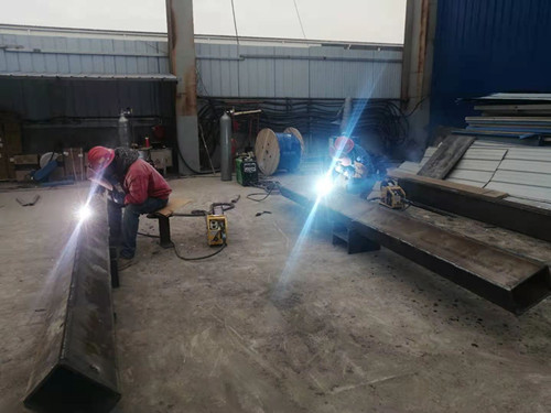 陜煤建設(shè)機(jī)電安裝公司西卓項(xiàng)目部斗志昂揚(yáng)迎新年