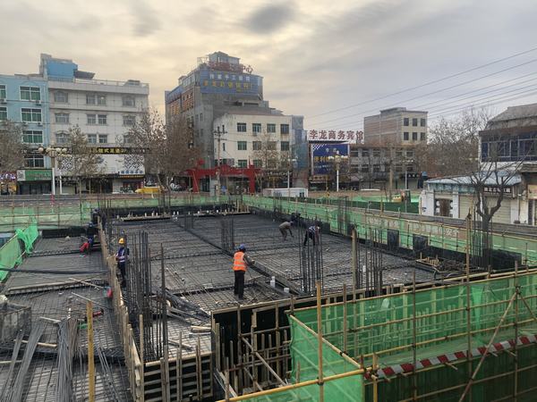 陜煤建設(shè)韓城分公司土建四項(xiàng)目部戰(zhàn)嚴(yán)寒譜寫(xiě)陜煤建設(shè)者之歌