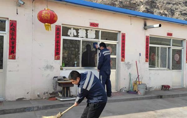 陜煤建設(shè)洗選煤運營公司檸條塔運營項目部： 學(xué)習(xí)雷鋒精神 傳頌榜樣力量