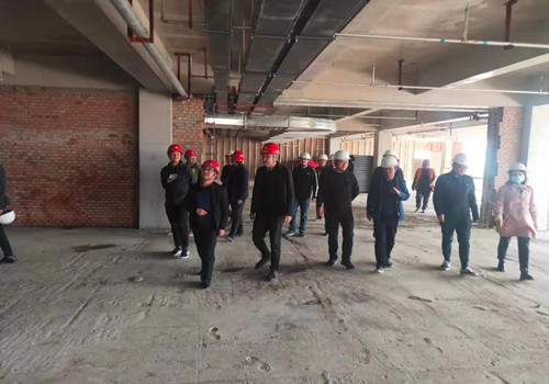 陜煤建設(shè)咸陽分公司承建的銀西高鐵彬州東站前廣場(chǎng)項(xiàng)目主體工程一次性通過驗(yàn)收