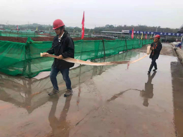 陜煤建設(shè)漢中分公司緊繃安全弦 開展防汛搶險(xiǎn)實(shí)戰(zhàn)演練