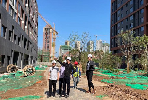 陜西德璟置業(yè)有限公司蒞臨陜煤建設(shè)公司藍(lán)山水岸項(xiàng)目進(jìn)行對標(biāo)學(xué)習(xí)