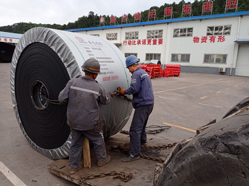 陜煤建設(shè)機(jī)電安裝公司建莊項(xiàng)目部打贏突擊檢修“硬仗”