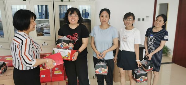 陜煤建設天工公司： 粽香飄千里，情暖職工心