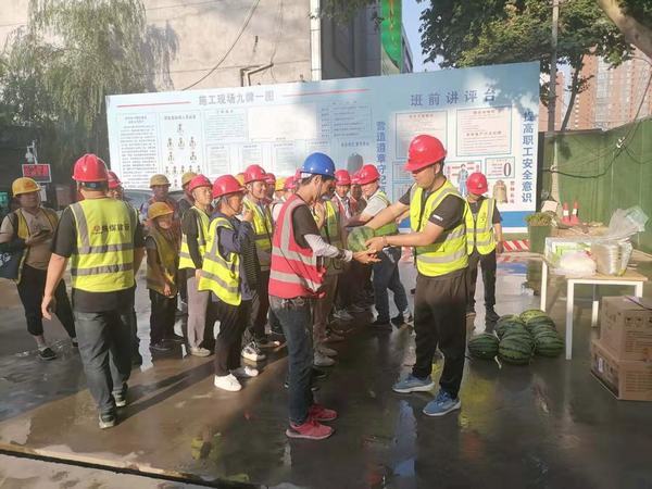 陜煤建設(shè)銅煤公司第二項目部多舉措做好防暑降溫工作確保安全生產(chǎn)