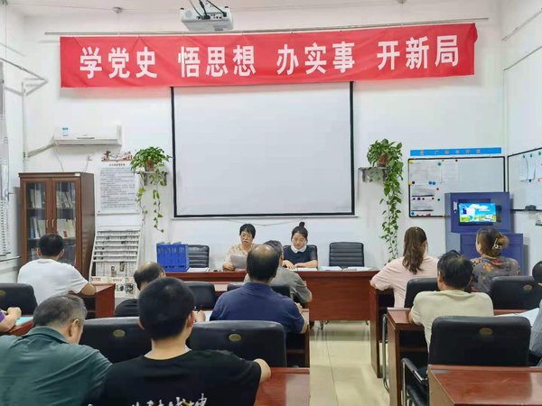 陜煤建設(shè)洗選煤運(yùn)營公司澄合山陽運(yùn)營項(xiàng)目部:普法宣講進(jìn)一線