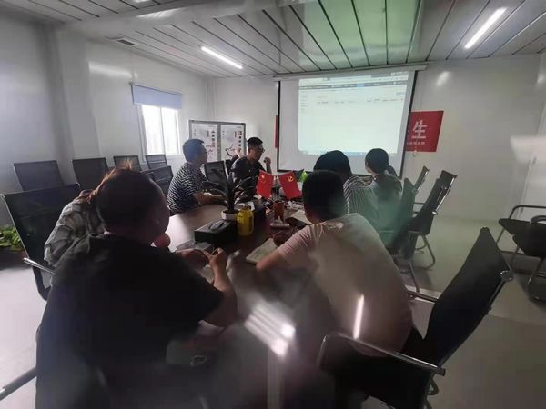 陜煤建設(shè)天工公司渭陽佳苑項目部“數(shù)字平臺+現(xiàn)場互動”提升崗位技能