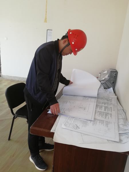 用愛與堅(jiān)守詮釋責(zé)任的“夫妻檔”